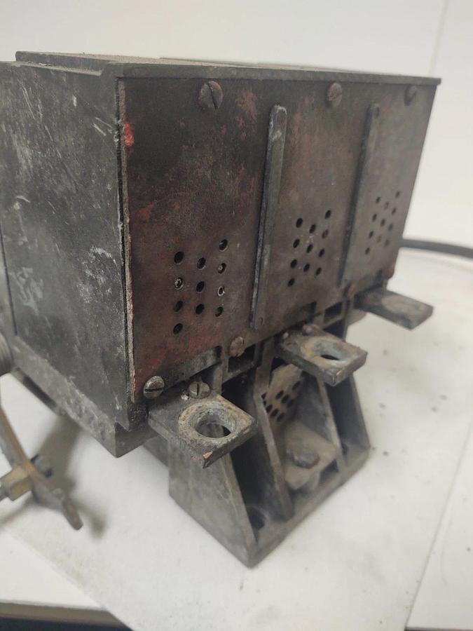 Used 🔥(TESTED) FPE 4202C, NEMA SIZE 5, 200 HP MOTOR STARTER CONTACTOR 120V COIL