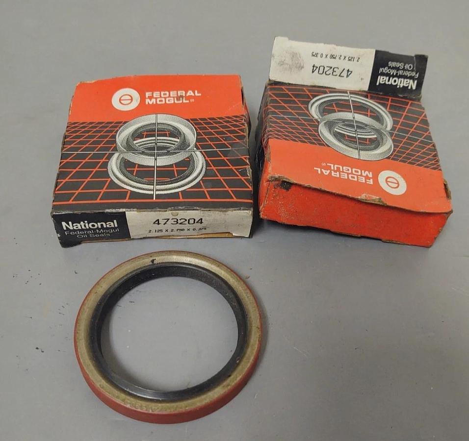 🔥(QTY 2) NOS National Federal Mogul 473204 Oil Seals