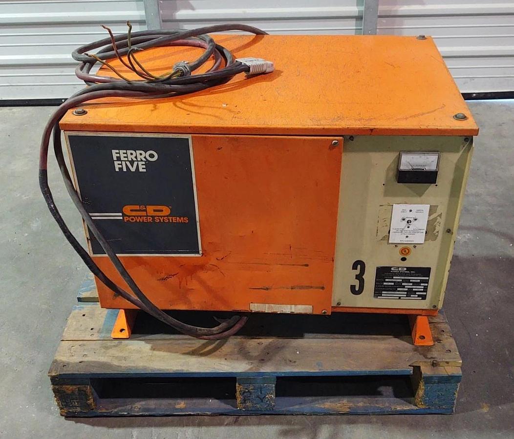 Used 🔥C&D FR12HK550M Electric Forklift Battery Charger 24V 550 AH 208-230/460V 3Ph