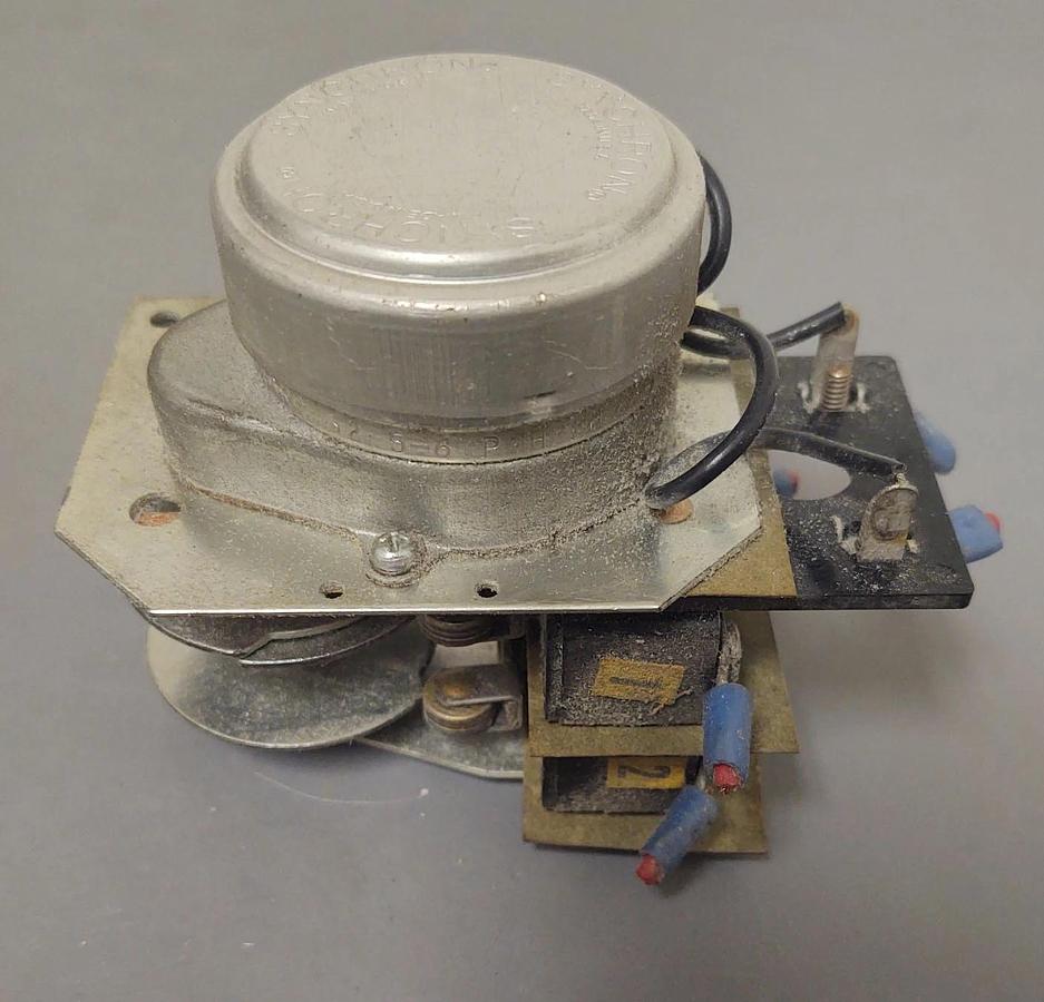 Used NEW Eagle Signal 72-02A6J2 Sequential Electrical Timer 30 SEC 120V/60Hz