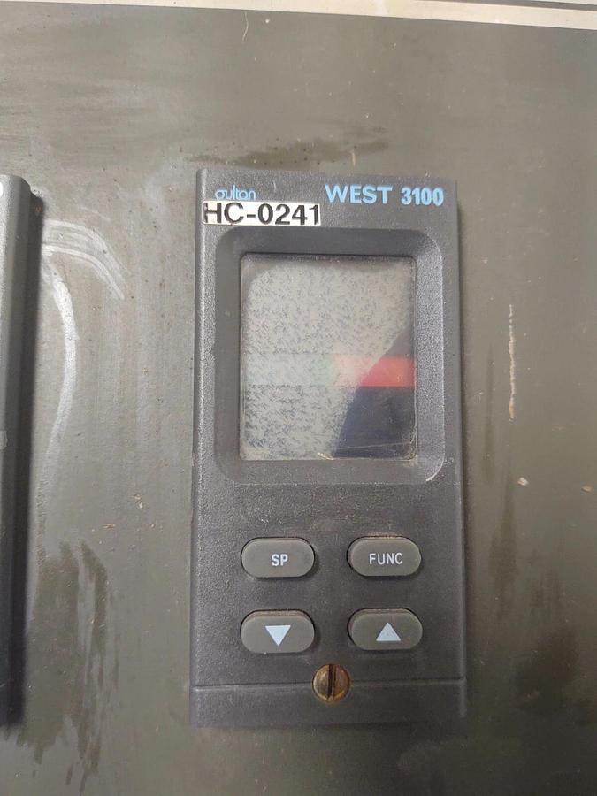 Used 🔥West 3800, 3100 Temperature Controllers