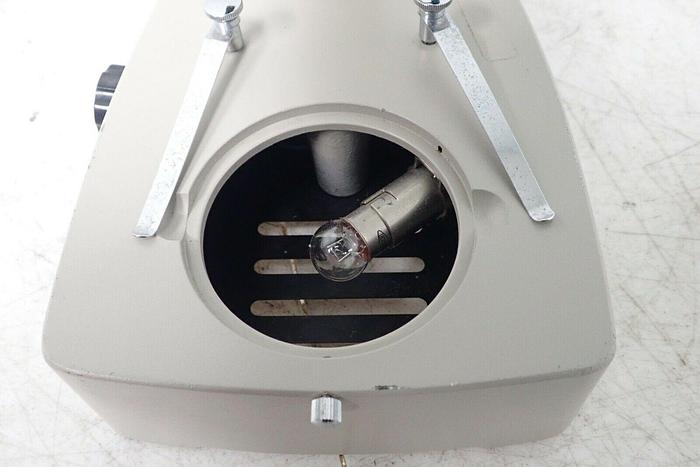 Used N No. 70044 0.67-4.5X Stereo Zoom Microscope with (2) W 10X Eyepieces