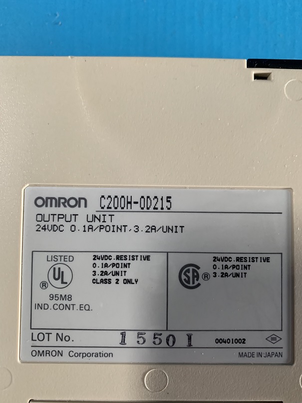 Used Omron  Output Unit C200H-0D215