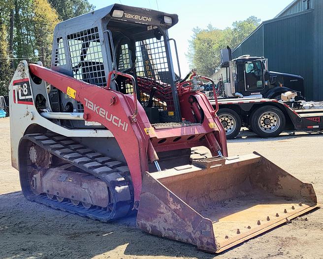 Used 2018 Takeuchi TL8RW