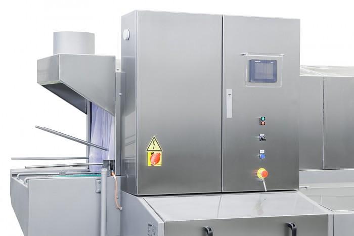 Roser Model TL-1200 Industrial Crate Tunnel Washer