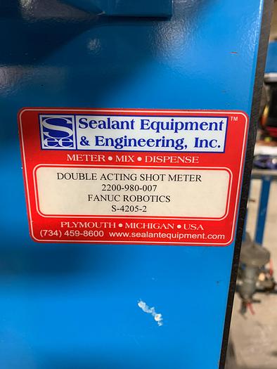 Used SEALANT EQUIPMENT & ENGINEERING SERVO DRIVEN ROBOTIC SEALANT APPLICATOR PUMP