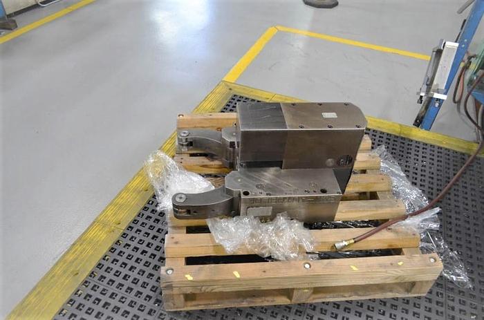 Used 2011 Mazak Slant Turn 80N/4000