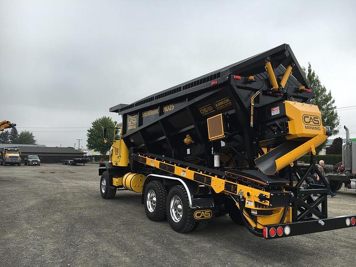 Used 2020 AAMCOR CAS Stemfast Stemming Truck with 6x6 Osh Kosh Chassis