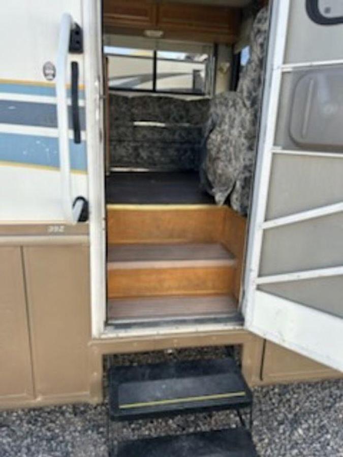 Used 1999 FLEETWOOD 39Z