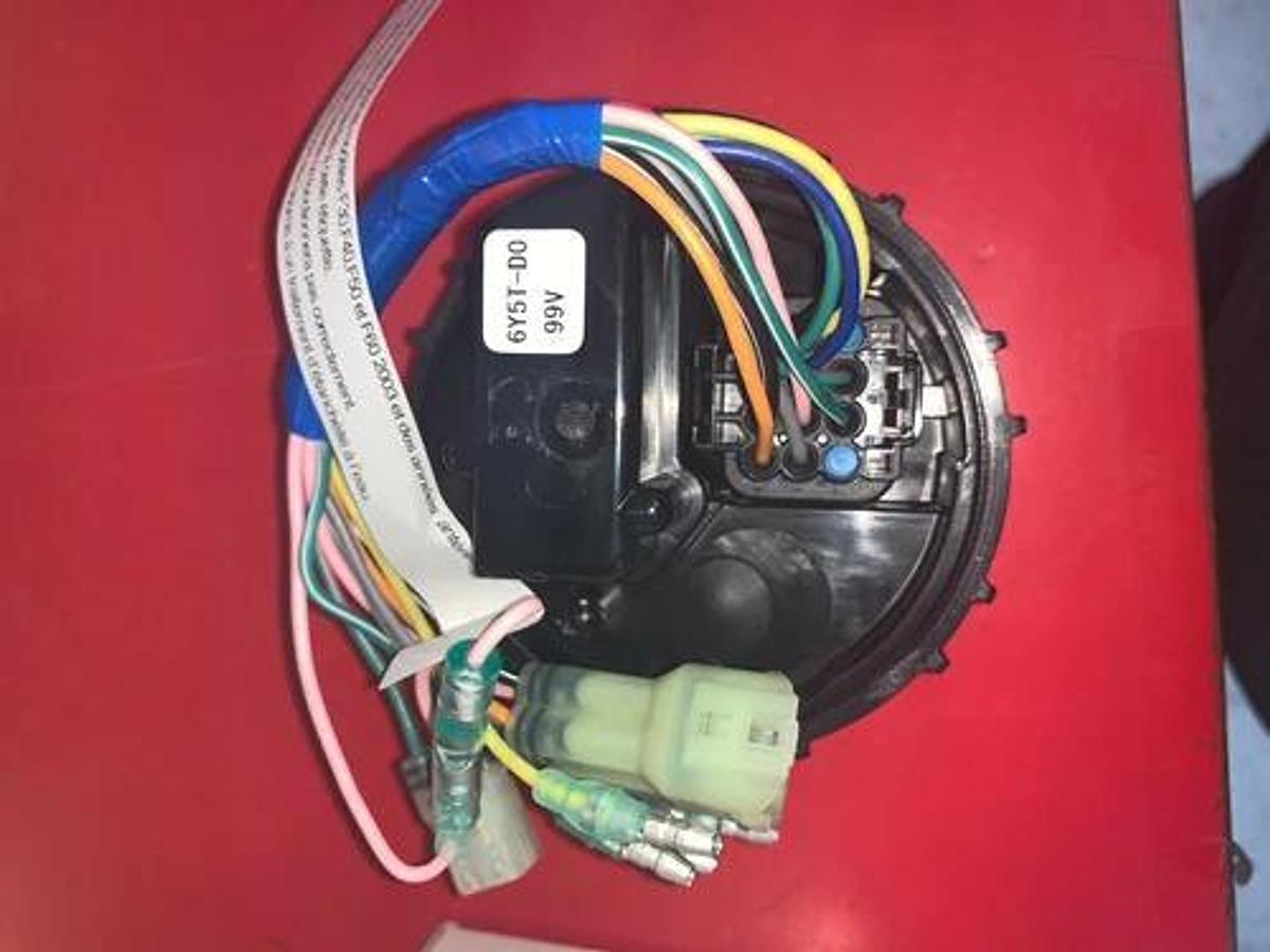 Yamaha OEM Multi-Function Gauge Tachometer Tach Outboards NEW 6Y5-8350T-D0-00