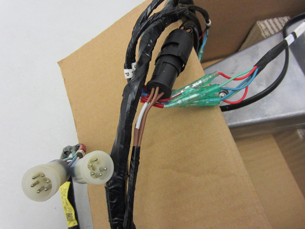 Yamaha OEM Dual Twin Engine Top Mount Binnacle Remote Control 704-48207-P1-00