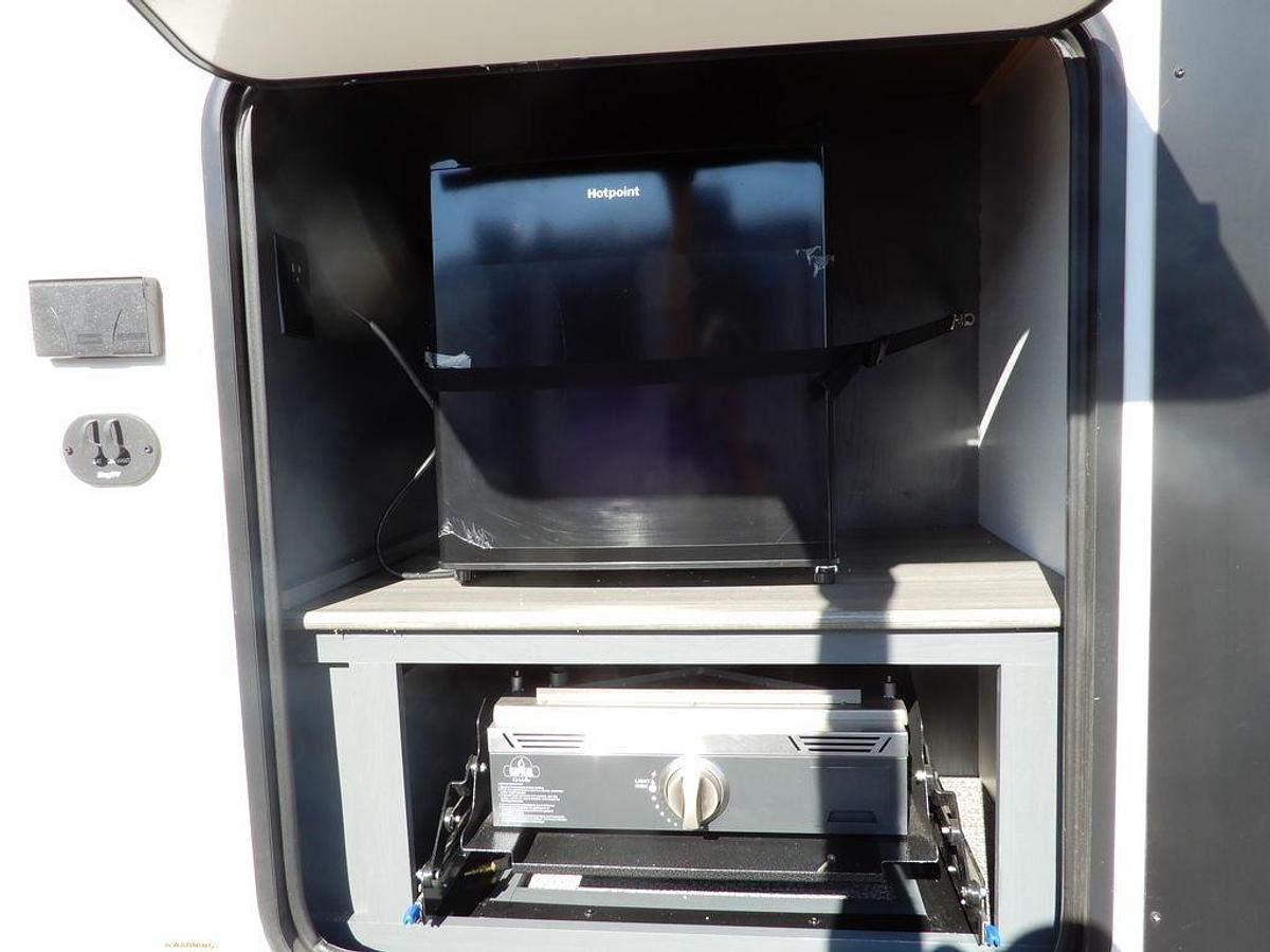 2024 Keystone RV BULLET PREMIER 25RKPR