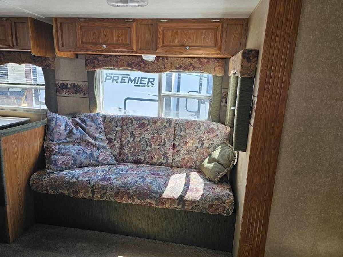 Used 2010 DUTCHMEN SPORT 26B-DSL