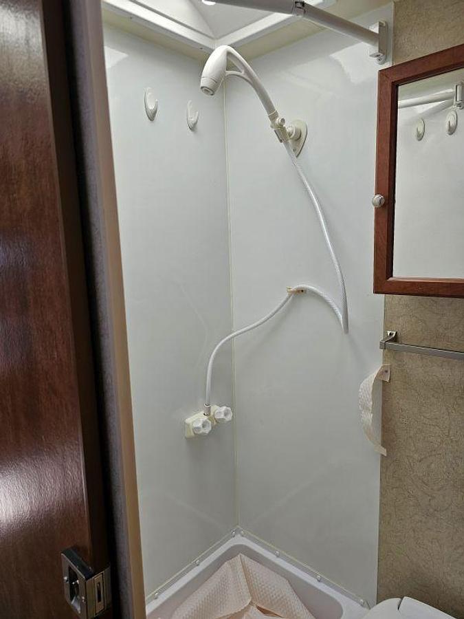 Used 2016 LANCE CAMPER LANCE TT 1575