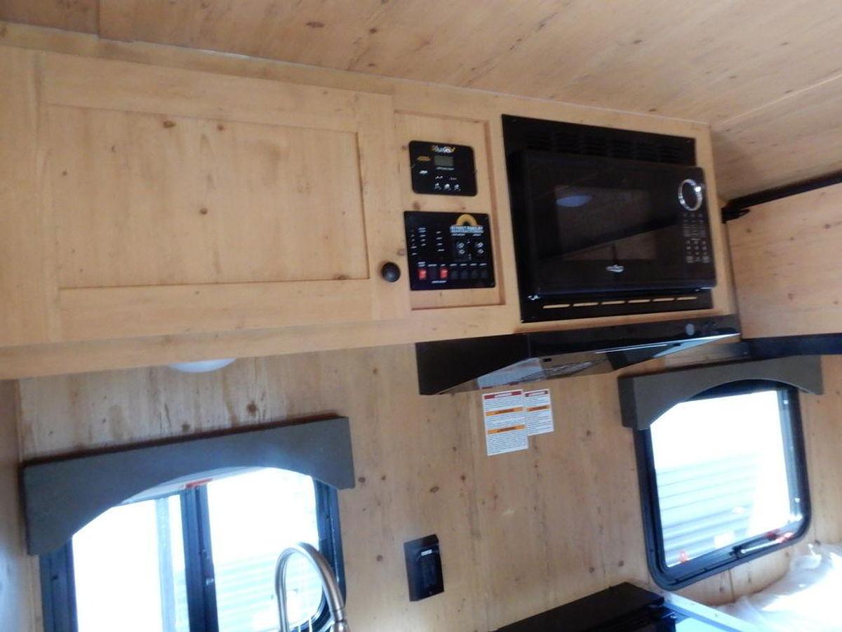 2025 Sunset Park RV Sun-Lite 16BH