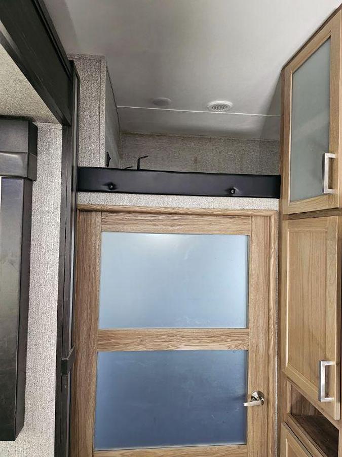 Used 2019 DUTCHMEN ENDURANCE 3556