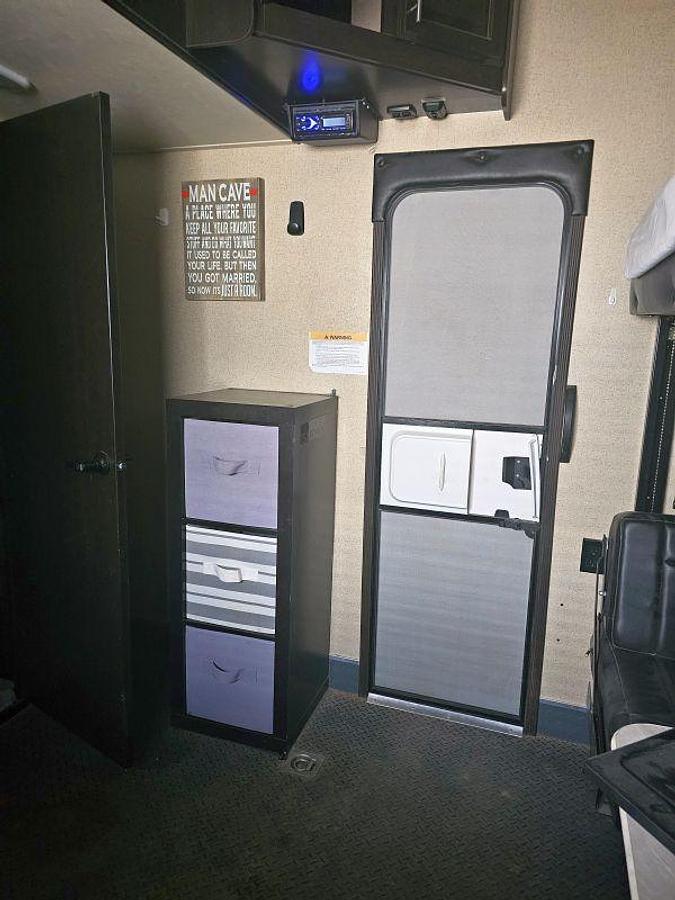 Used 2016 Jayco Seismic Wave 412W