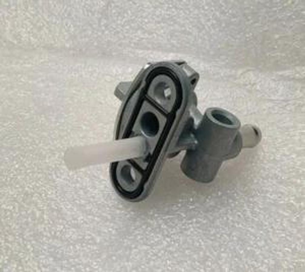 Yamaha Genuine Fuel Tank Petcock YZ125 YZ250 Fuel Shut Off Valve 2012 2015 L@@K