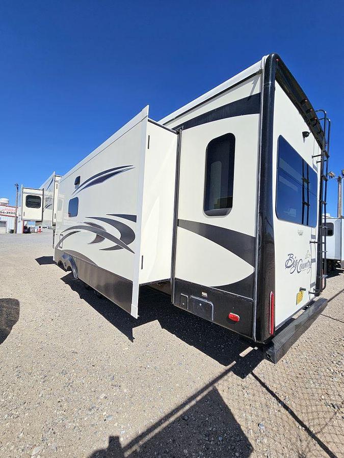 Used 2018 HEARTLAND  BIG COUNTRY 3560 SS