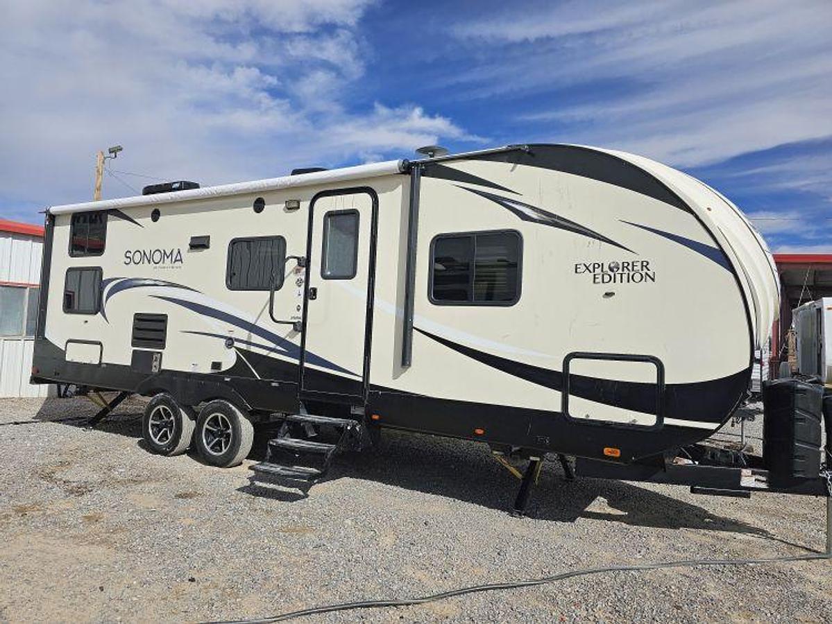 Used 2018 FOREST RIVER SONOMA 240BHS
