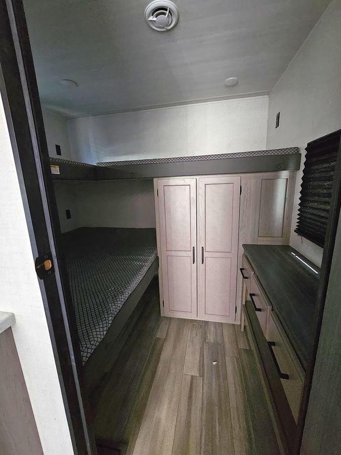 Used 2024 Keystone RV HIDEOUT 291BR