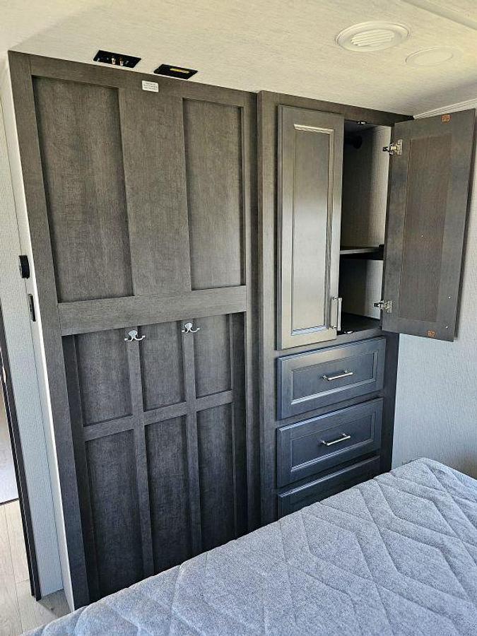 2026 Keystone RV COUGAR HALF-TON 26RKE