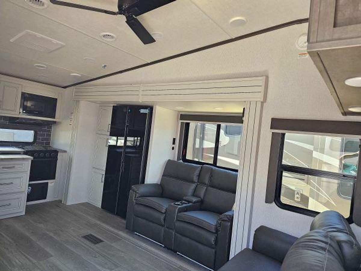 2026 Keystone RV COUGAR HALF-TON 26RKE