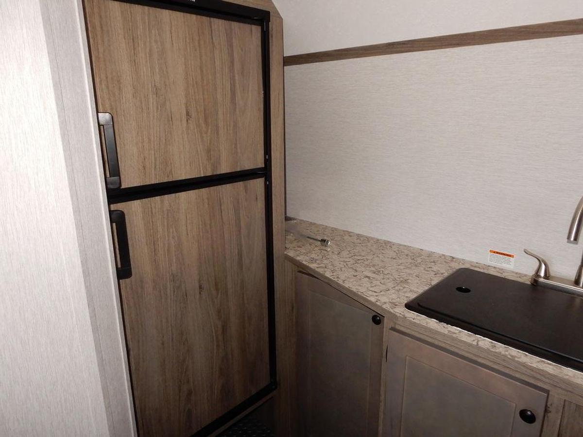 2024 Sunset Park RV Sun Lite 24TH