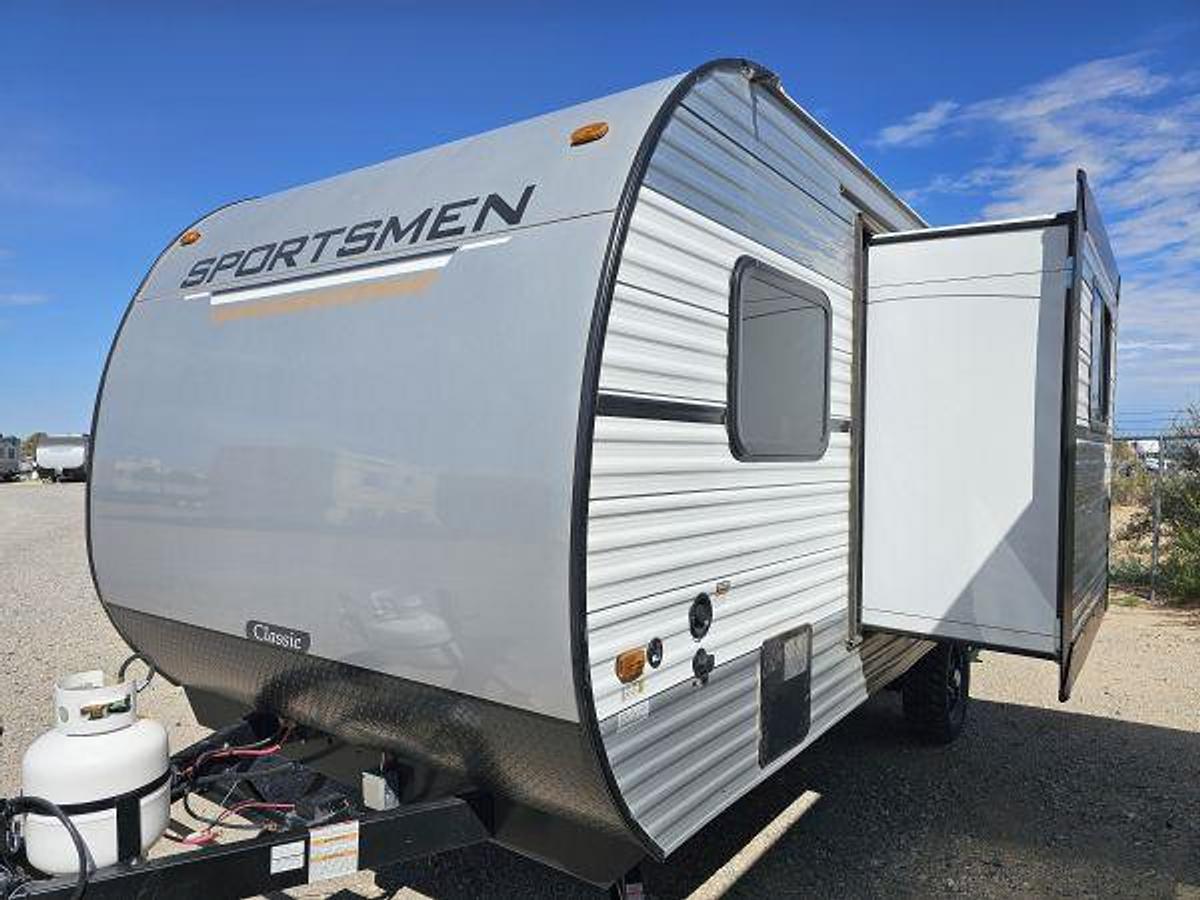 2025 KZ RV Sportsmen Classic 191BHK