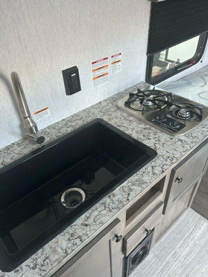 2025 Sunset Park RV Sun Lite LTD 13BD LTD