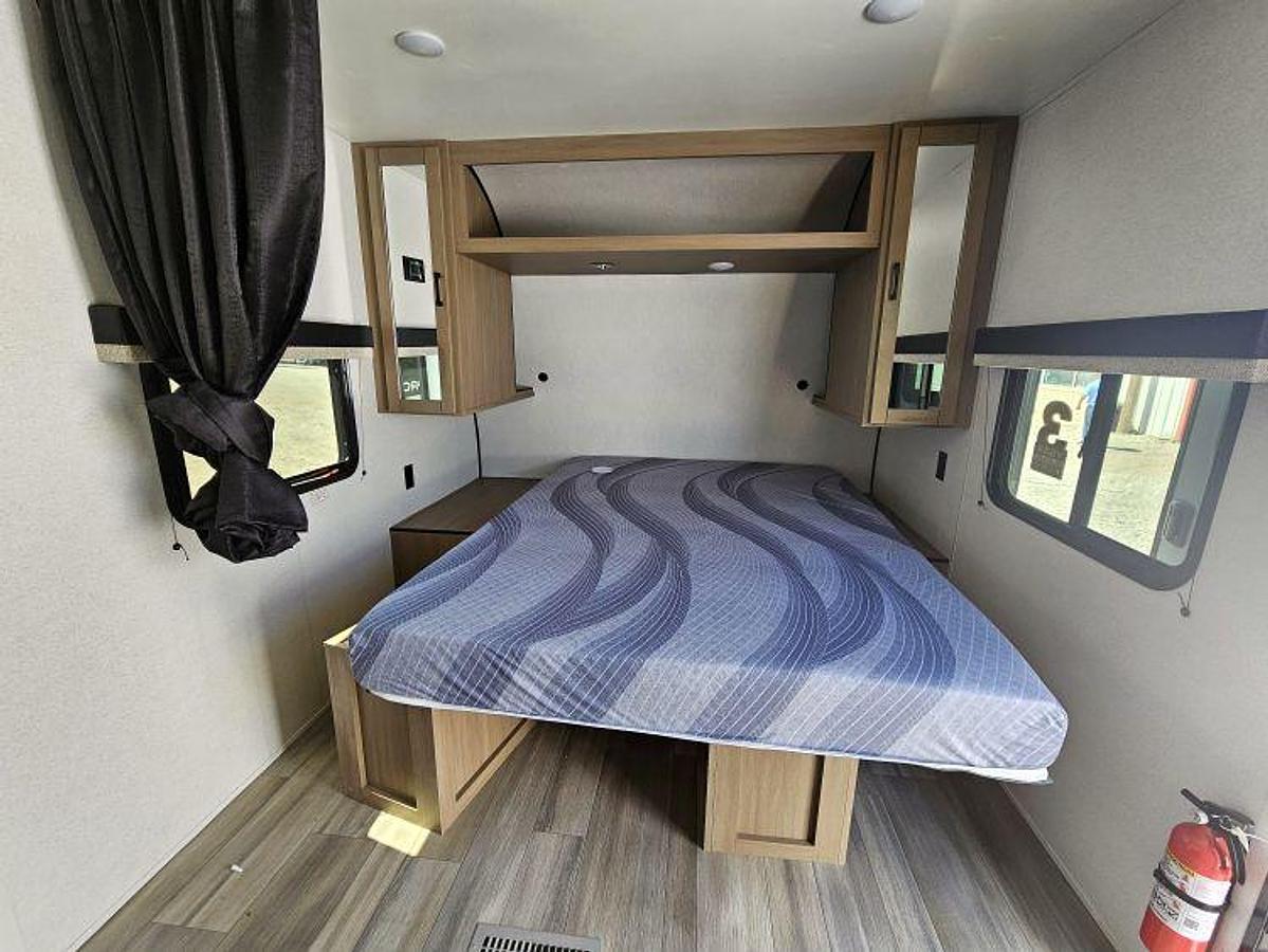 2027 HEARTLAND BY JAYCO PROWLER 2201 MDS