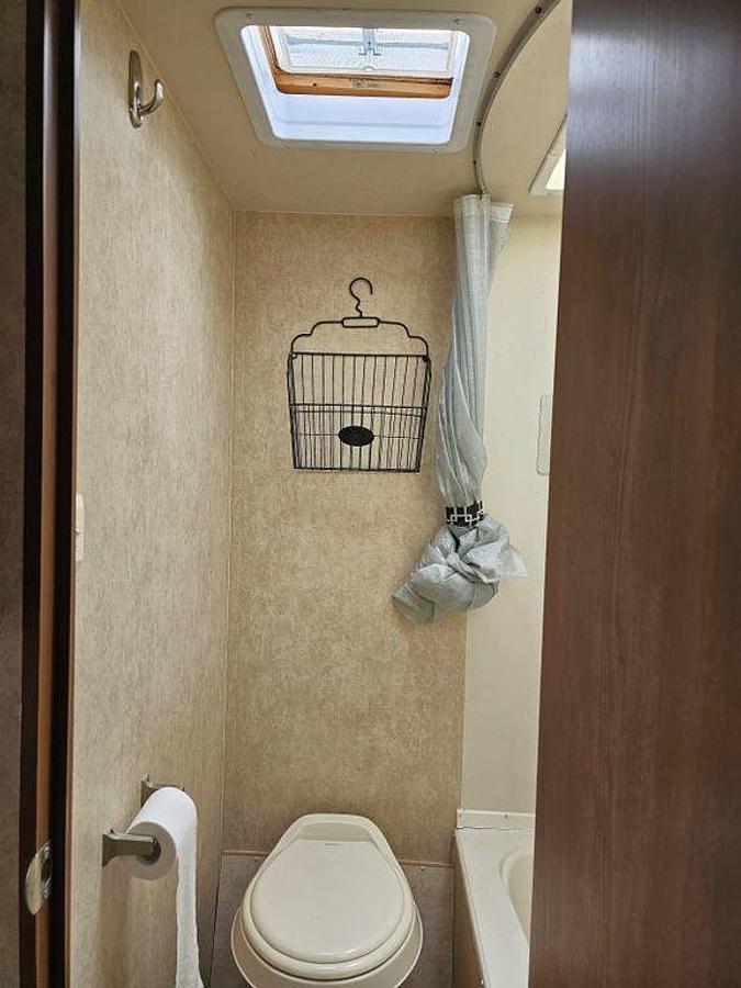 Used 2015 Forest River Wildwood 28DBUD