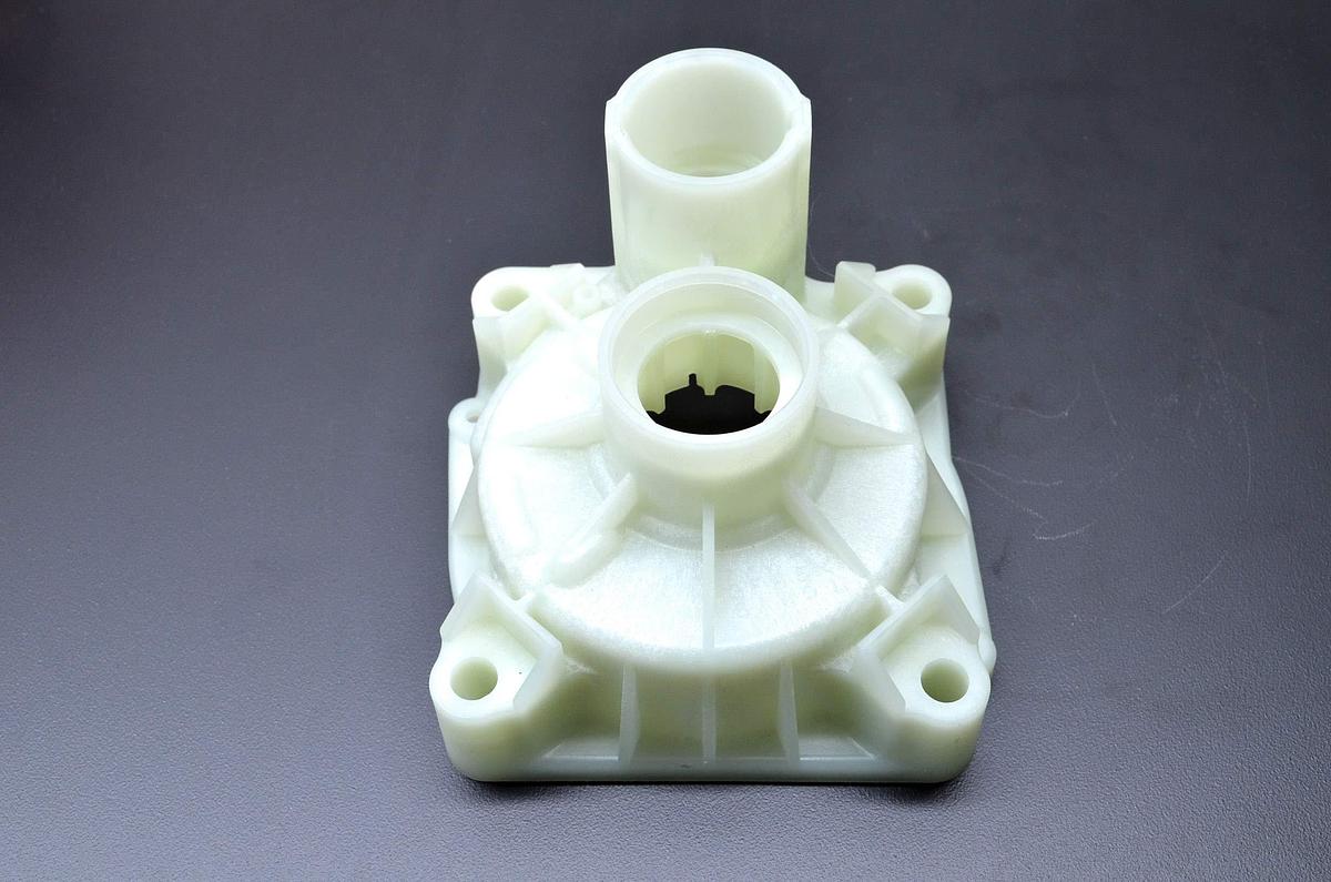 Yamaha 6AW-44311-01-00 Water Pump Housing 6AW-44311-01-00