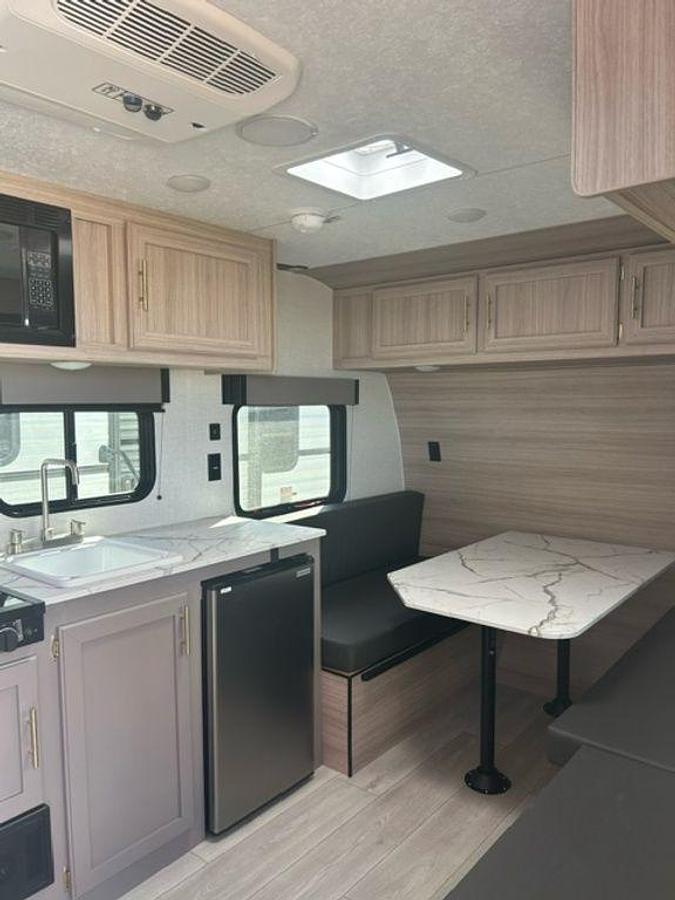 2025 KZ RV Sportsmen Classic 130RB