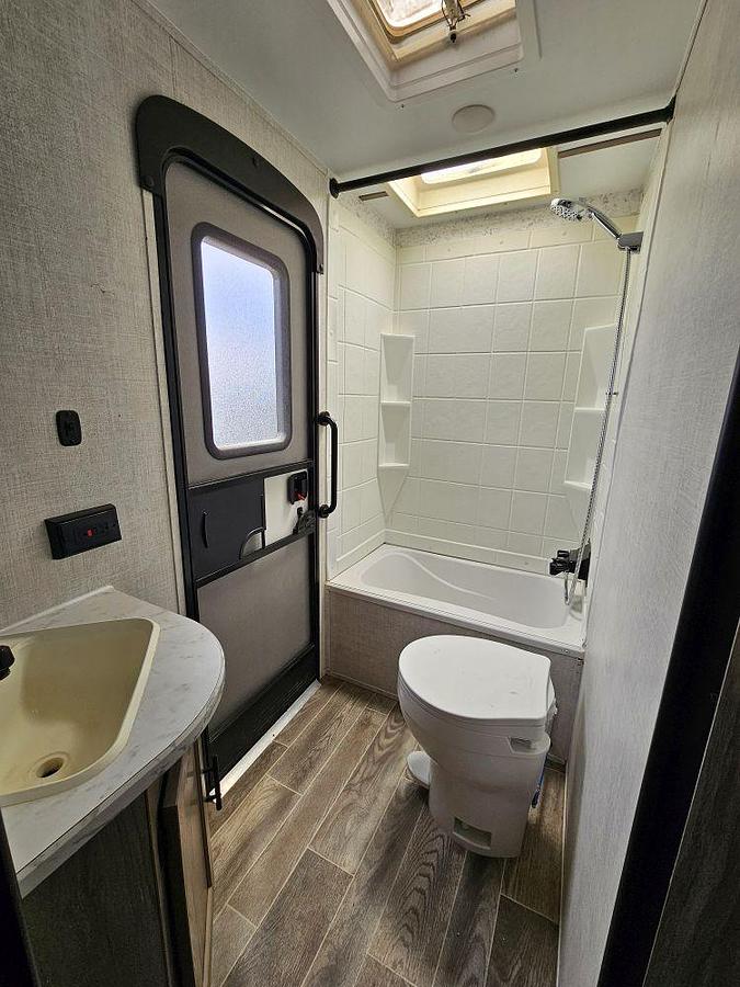 Used 2023 GULF STREAM KINGSPORT 268BH