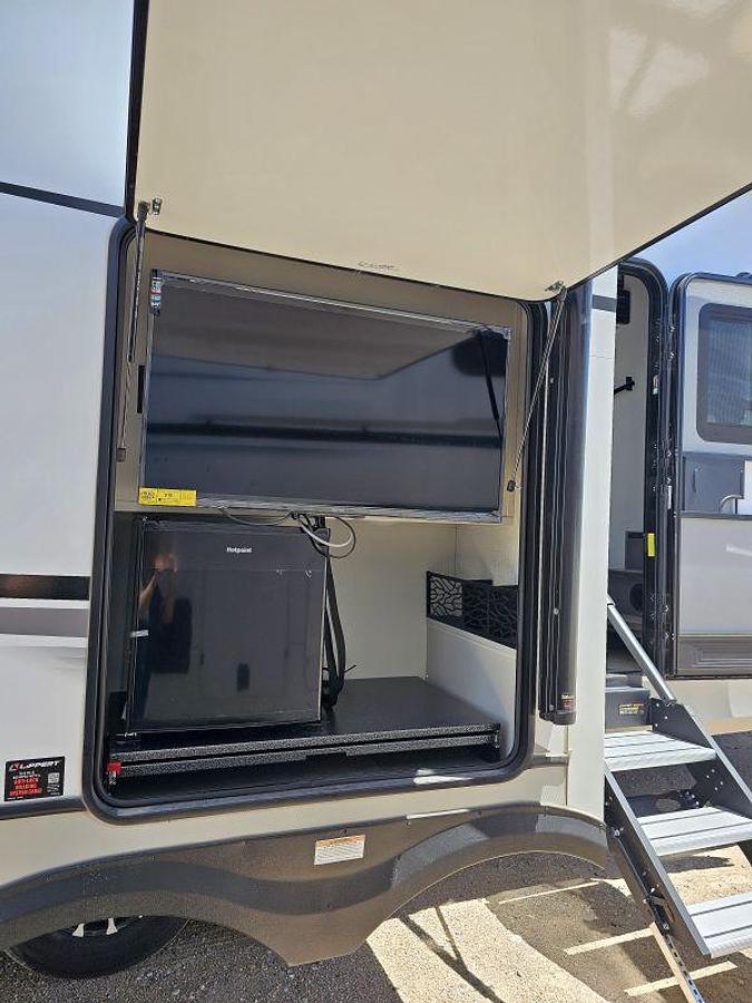 2026 Keystone RV COUGAR HALF-TON 26RKE