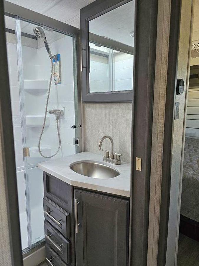 2025 Keystone RV Cougar Half-Ton 29RLI