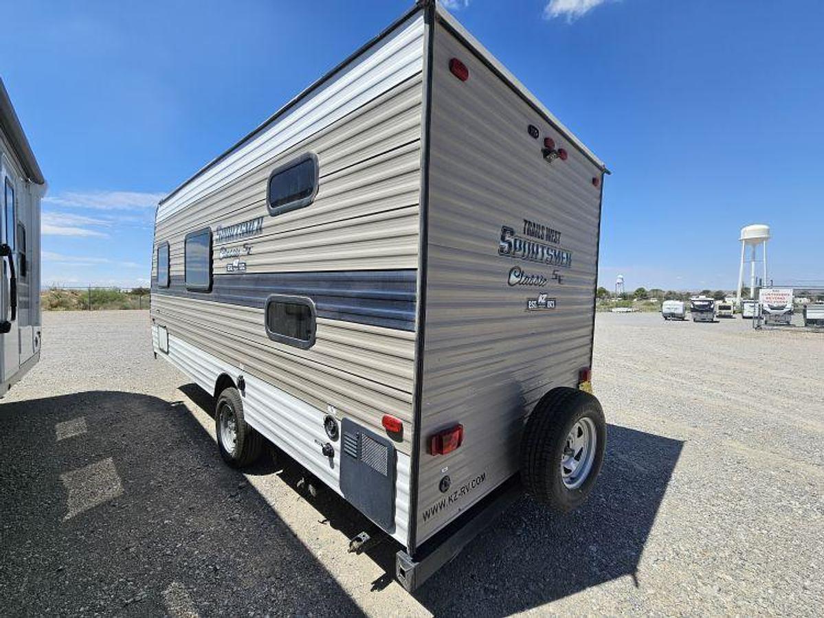 Used 2021 KZ RV SPORTSMEN 180BHSE