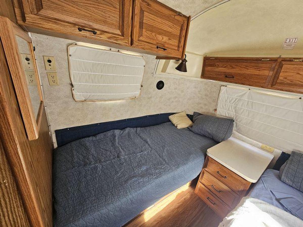 Used 1993 AIRSTREAM EXCELLA 29