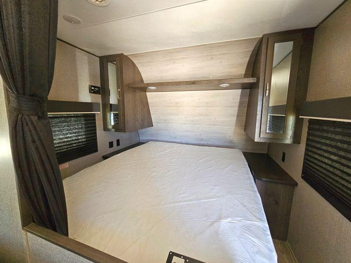 Used 2021 JAYCO JAY FLIGHT SLX 264BH
