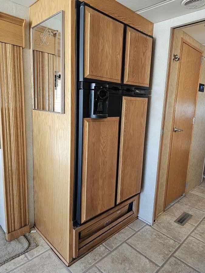 Used 2007 Newmar  KOUNTRY STAR 3916