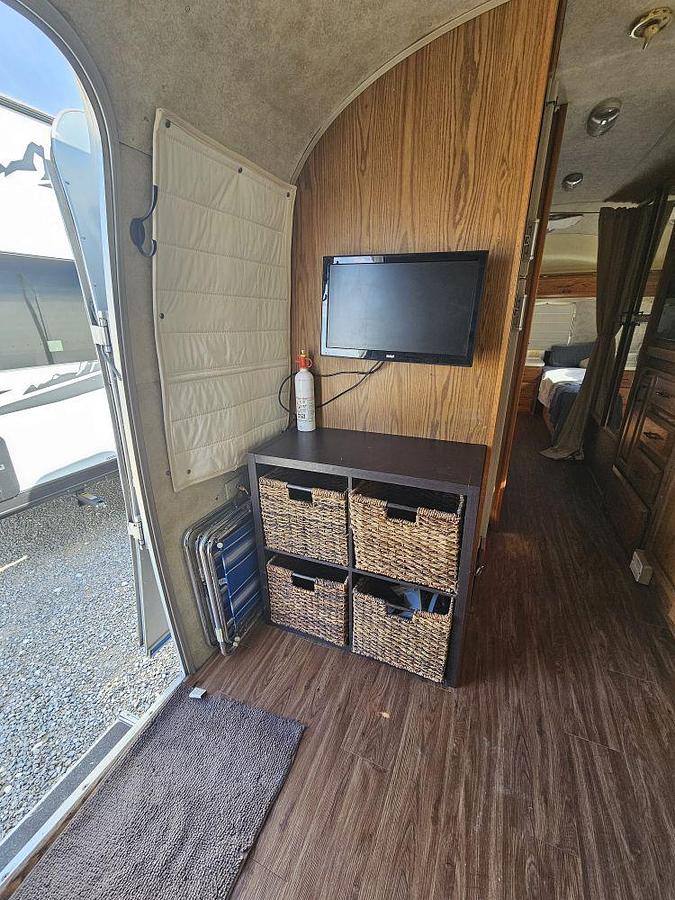 Used 1993 AIRSTREAM EXCELLA 29