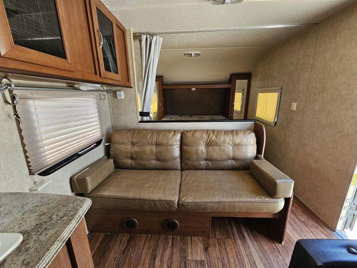 Used 2016 FOREST RIVER SALEM CRUISE LITE 261BHXL