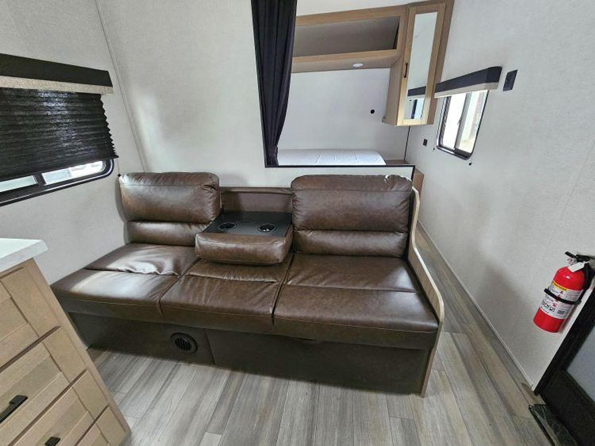 2027 HEARTLAND BY JAYCO PROWLER 2600BH