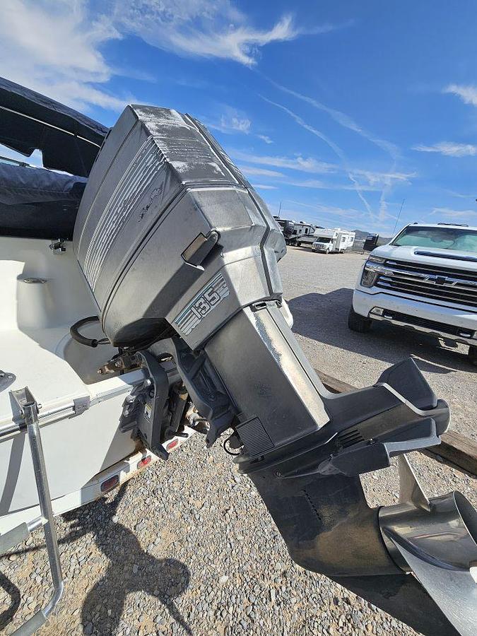 Used 1989 SEA RAY  180B