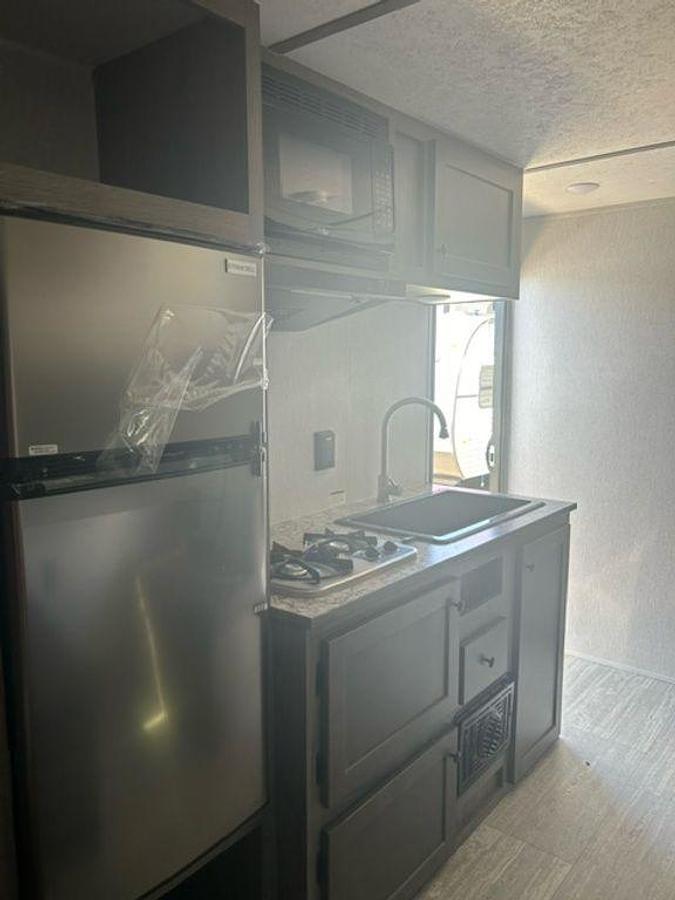 2025 Sunset Park RV Sun Lite LTD 19BH LTD