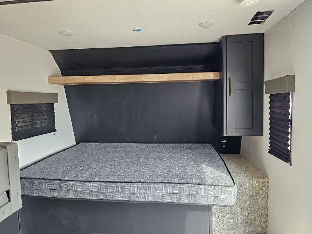 Used 2022 Keystone RV SPRINGDALE 1760 BH