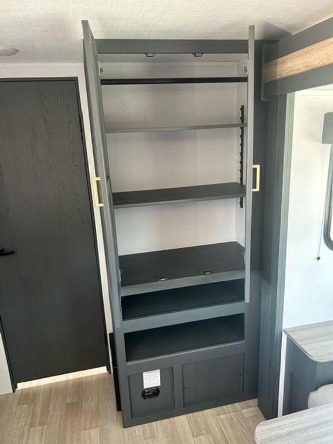 2025 Keystone RV Bullet Classic Travel Trailers 1840RB