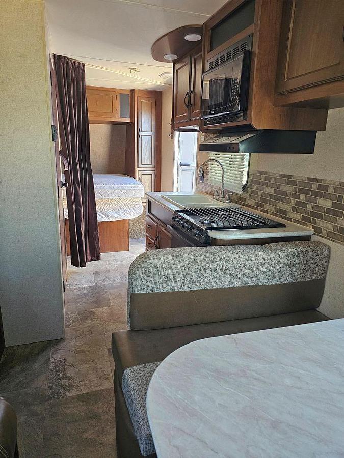 Used 2015 JAYCO JAY FLIGHT 19RD