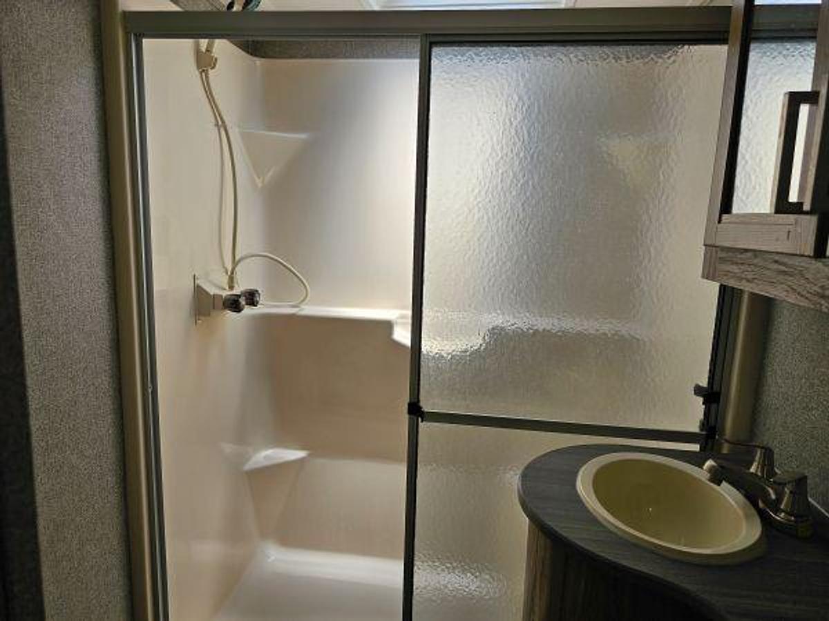 Used 2019 DUTCHMEN ENDURANCE 3556